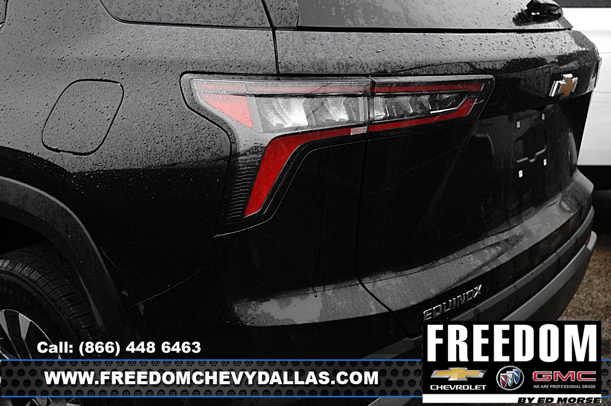 Used 2026 Chevrolet Equinox LT FWD image 10