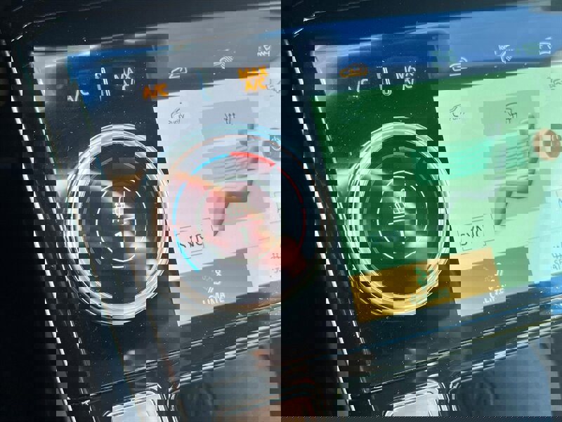 Used 2022 Jaguar I-PACE HSE image 44