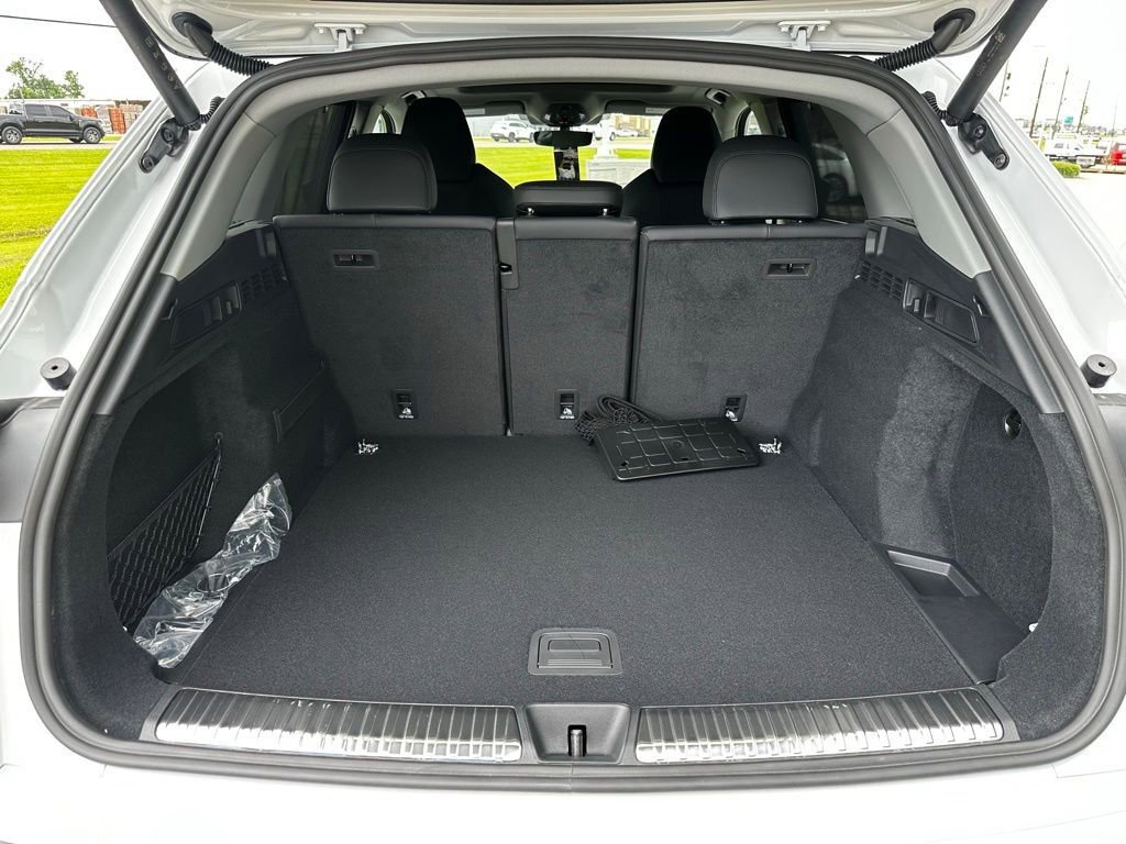 New 2026 Audi Q5 Premium Plus AWD/4WD image 23