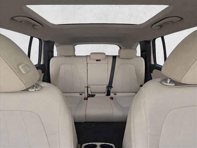 Used 2023 Mercedes-Benz GLB 250 4MATIC image 26