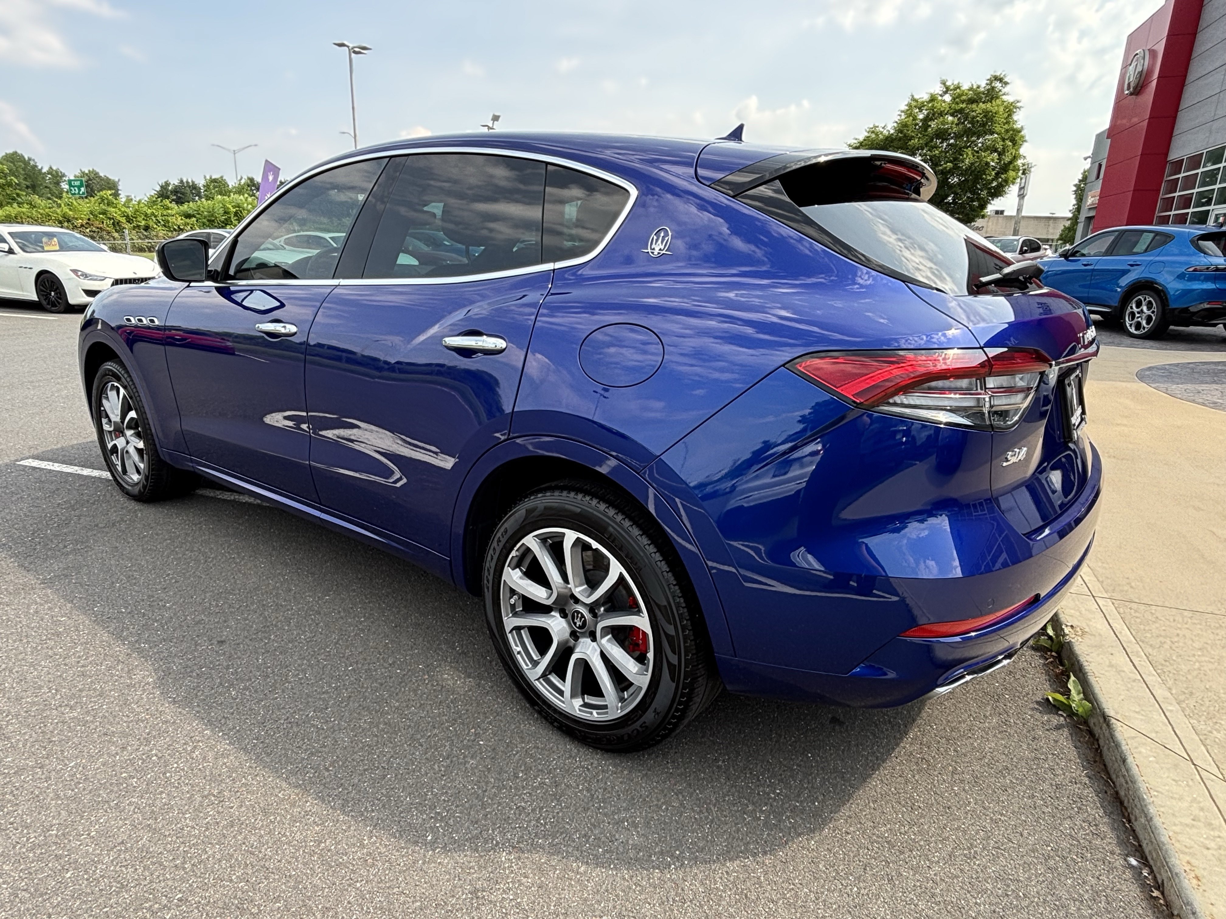 Used 2021 Maserati Levante S AWD/4WD image 5