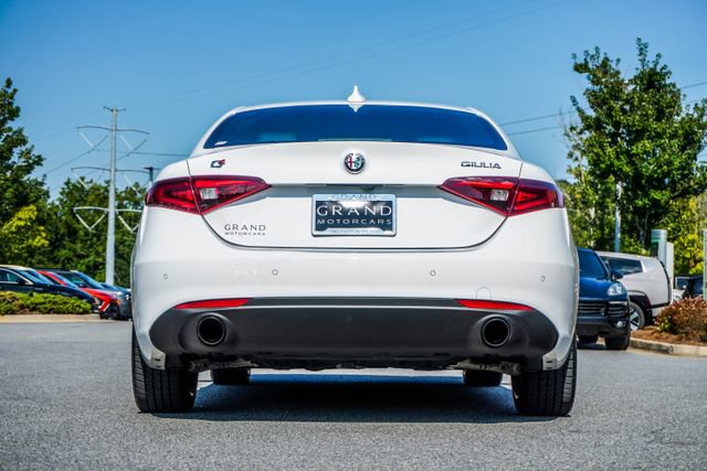 Used 2023 Alfa Romeo Giulia Sprint AWD/4WD image 11