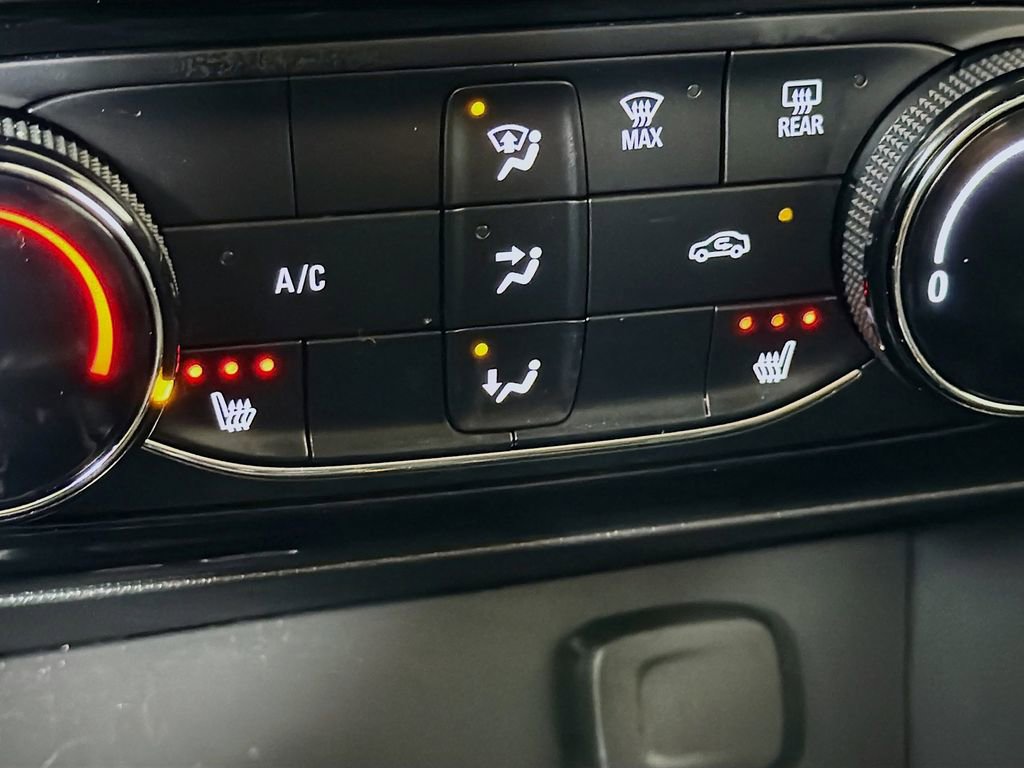 Used 2024 Buick Encore GX Sport Touring w/ Comfort Package image 22