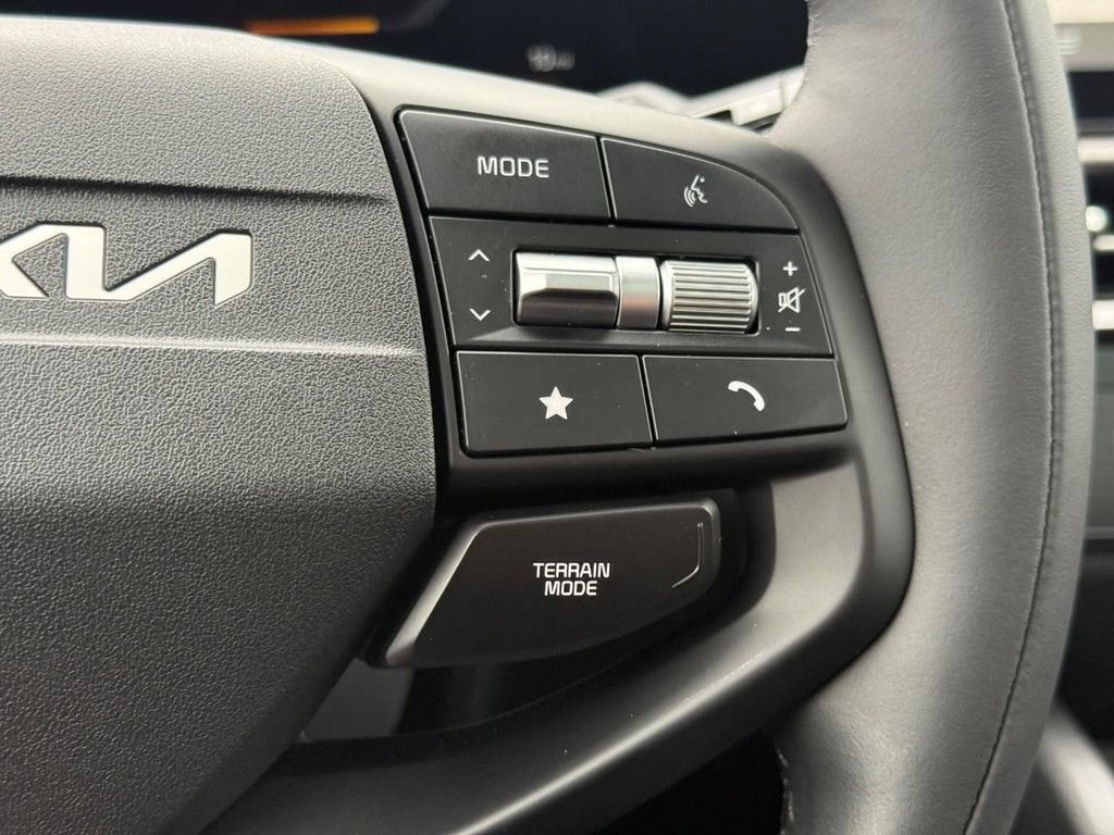 New 2026 Kia Sportage X-Line w/ X-Line Technology Package AWD/4WD image 10