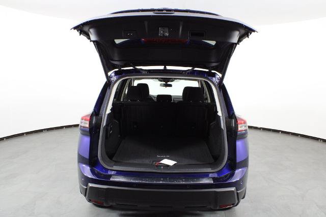 Certified 2025 Nissan Rogue SV FWD image 15