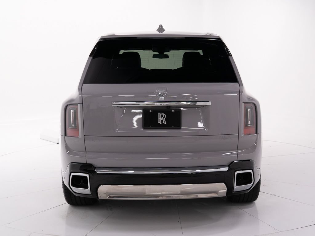 Certified 2025 Rolls-Royce Cullinan AWD/4WD image 4