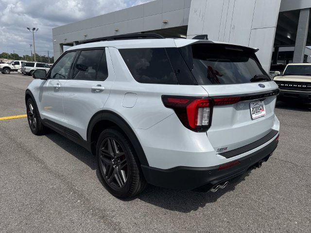 New 2026 Ford Explorer ST w/ Sun And Sound Package RWD image 7