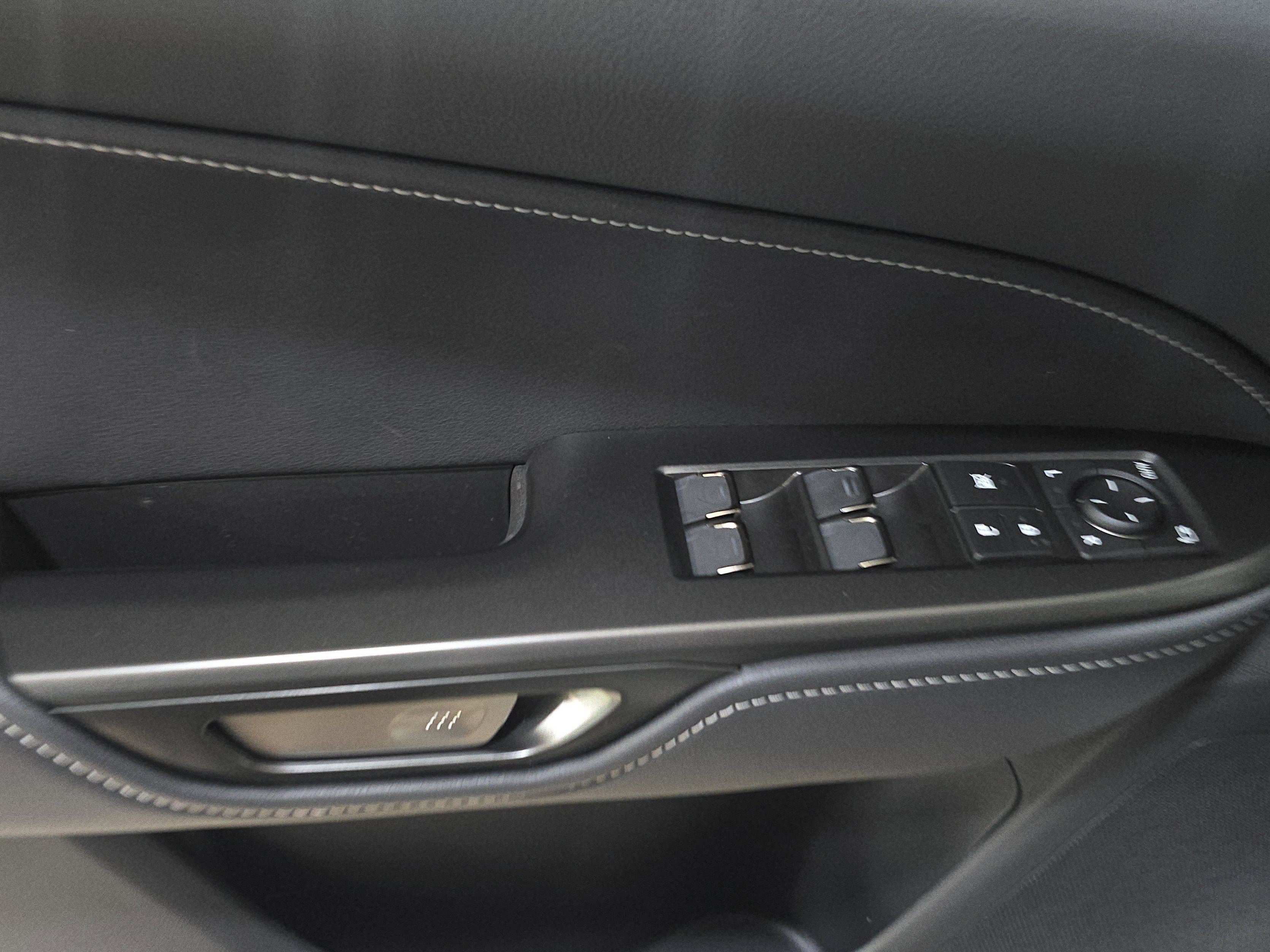 New 2026 Lexus NX 350 F Sport AWD/4WD image 11