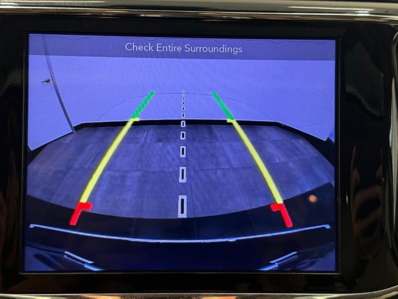 Used 2019 Jeep Grand Cherokee Limited w/ Trailer Tow Group IV image 17