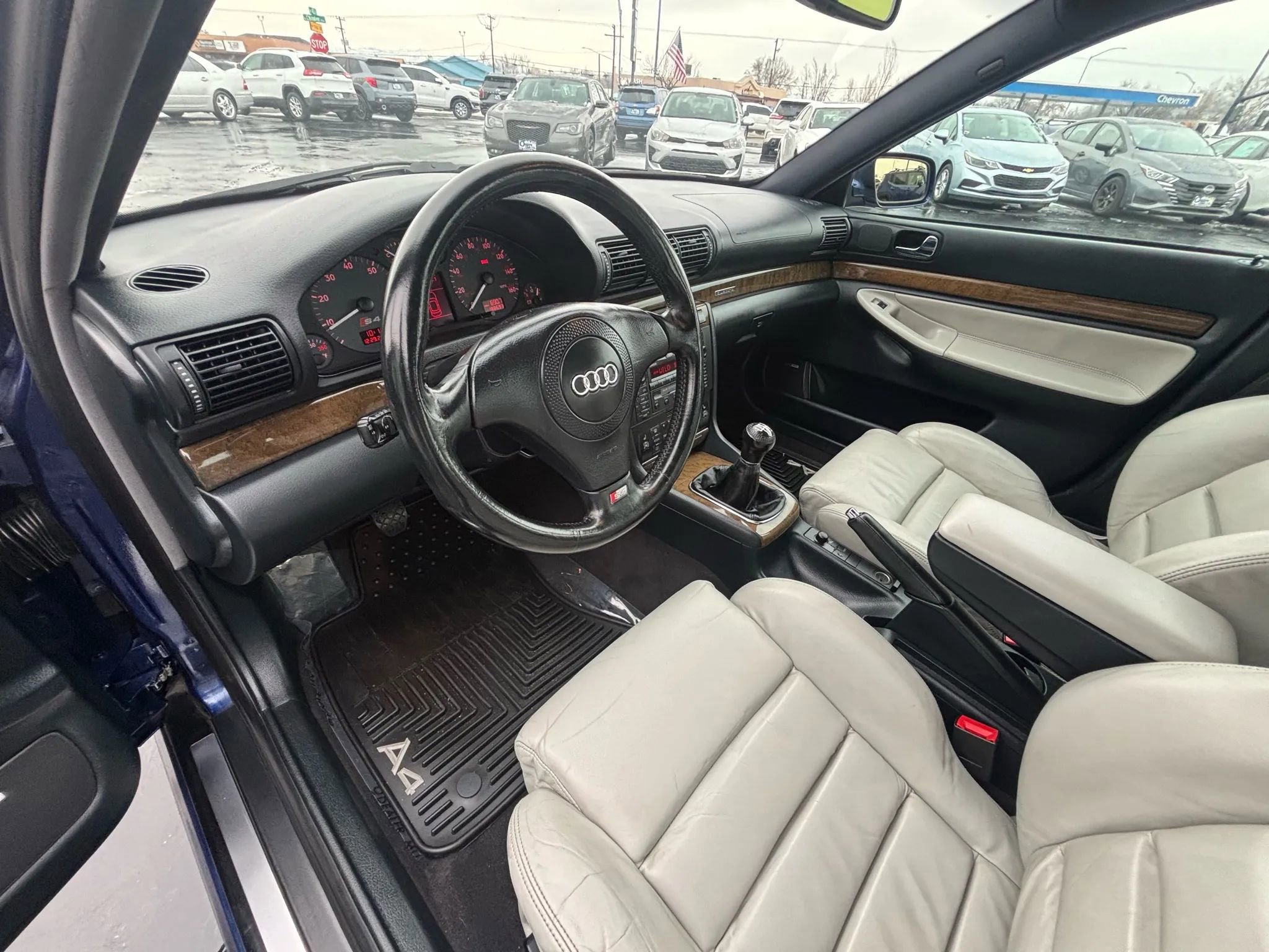 Used 2001 Audi S4 Sedan image 10