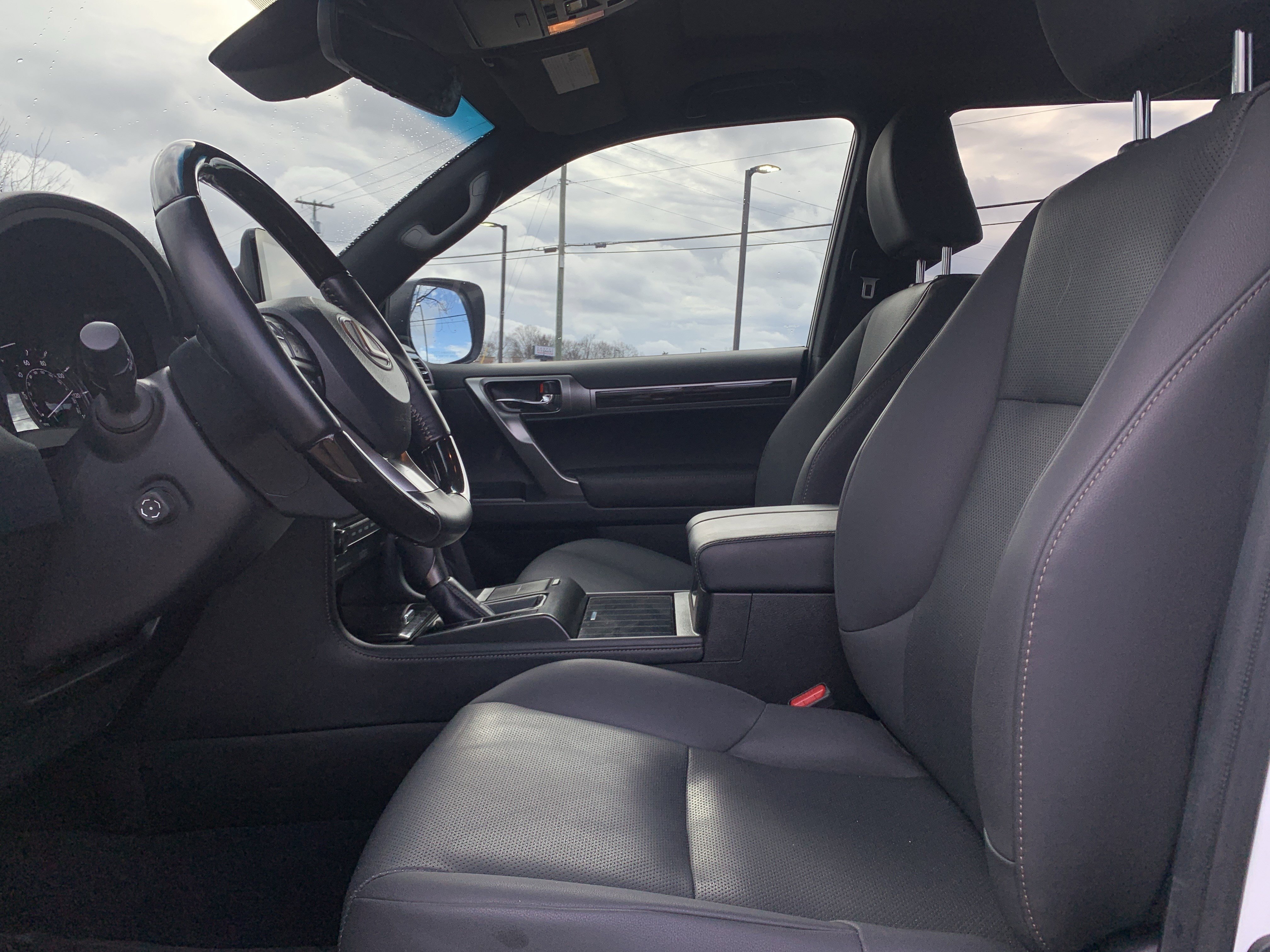 Used 2023 Lexus GX 460 Premium image 16