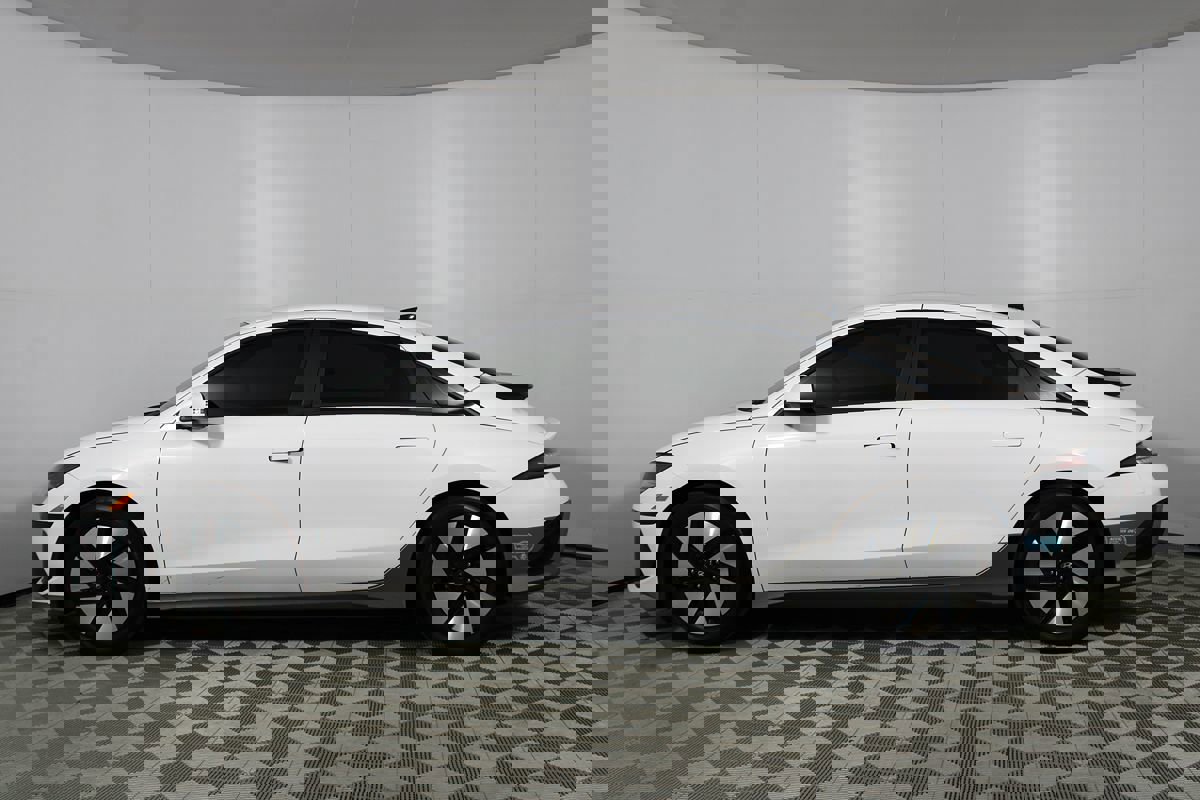 Used 2024 Hyundai Ioniq 6 SE image 29