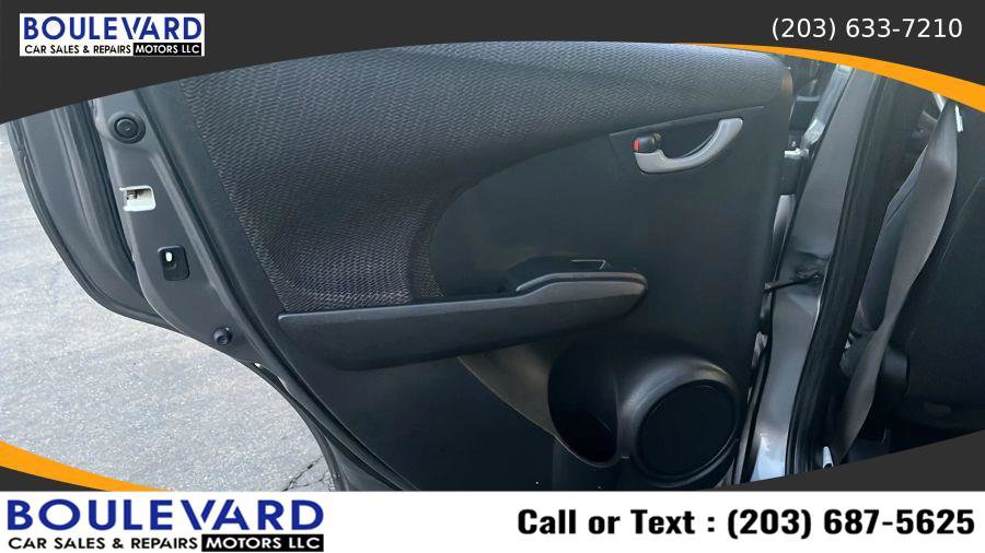 Used 2013 Honda Fit Sport image 22