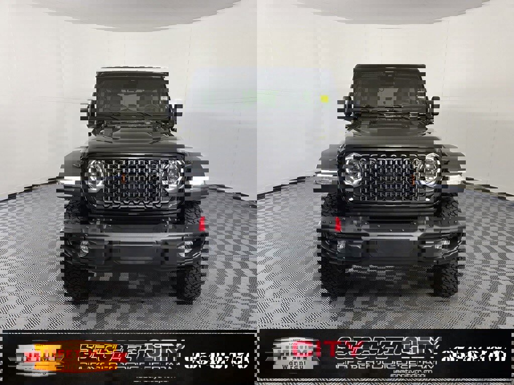New 2025 Jeep Wrangler Unlimited Rubicon w/ Steel Bumper Group image 2
