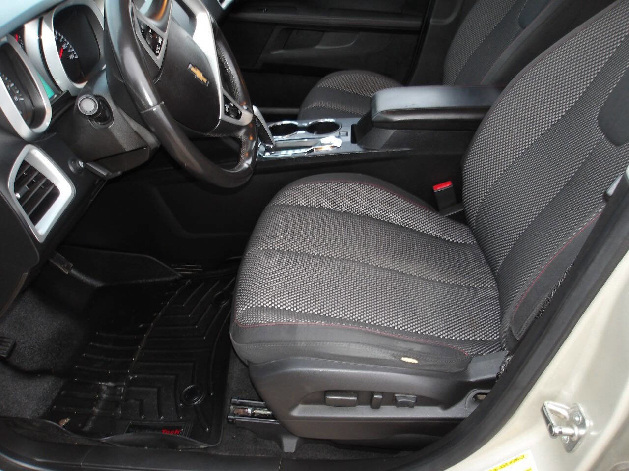 Used 2013 Chevrolet Equinox LT w/ Driver Convenience Package image 6