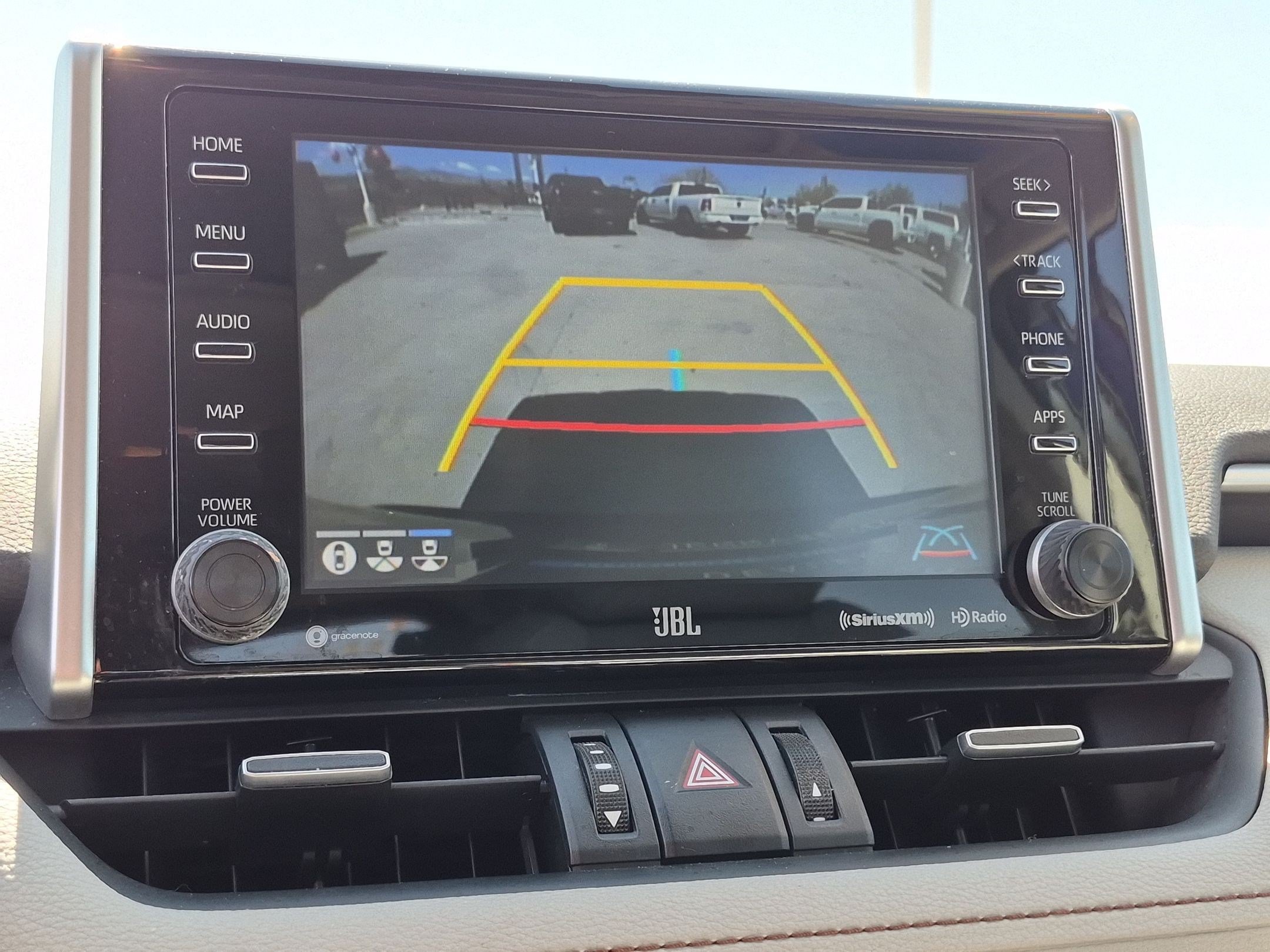 Used 2020 Toyota RAV4 Limited AWD/4WD image 19
