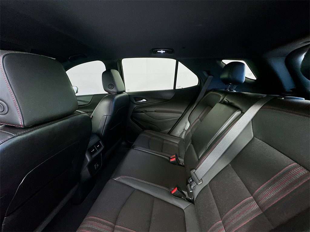 Used 2022 Chevrolet Equinox RS image 24