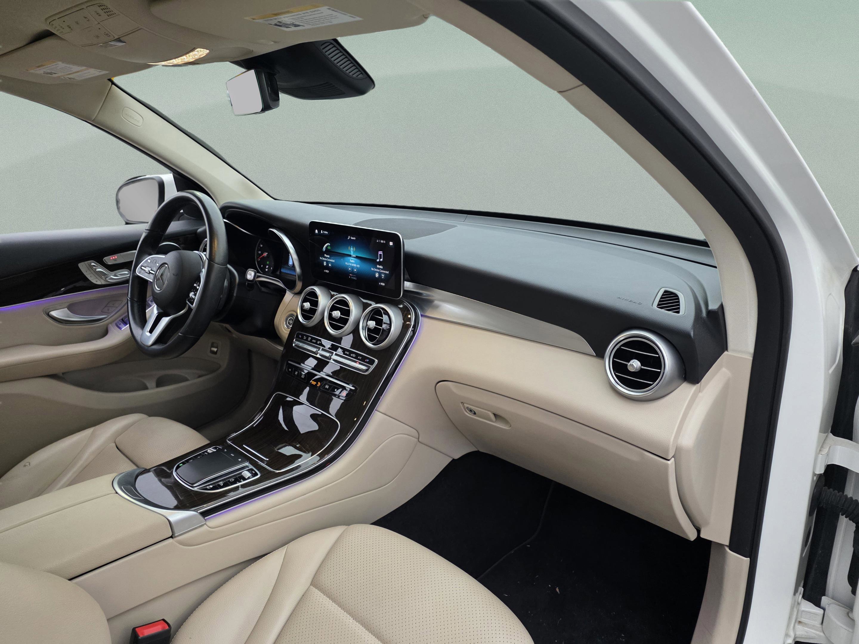 Used 2022 Mercedes-Benz GLC 300 image 29