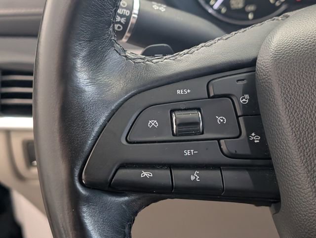 Certified 2019 Cadillac XT4 Premium Luxury w/ Driver Assist Package image 25