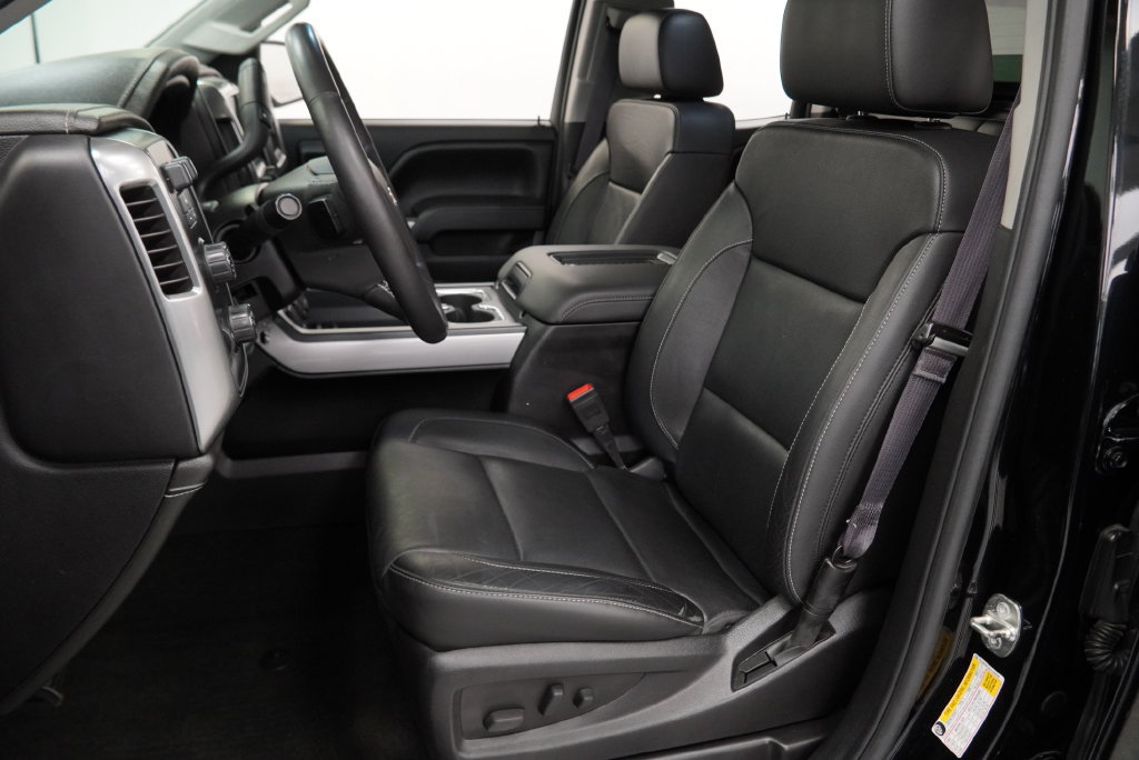 Used 2016 Chevrolet Silverado 1500 LTZ Z71 w/ LTZ Plus Package AWD/4WD image 3