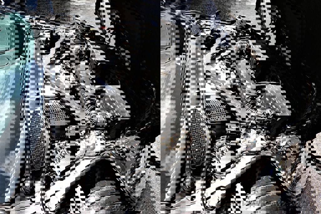 Used 2019 Aston Martin DB11 Coupe RWD image 15