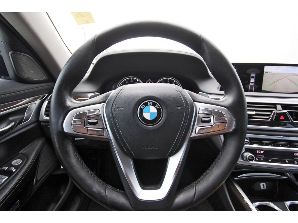 Used 2017 BMW 740i RWD image 14