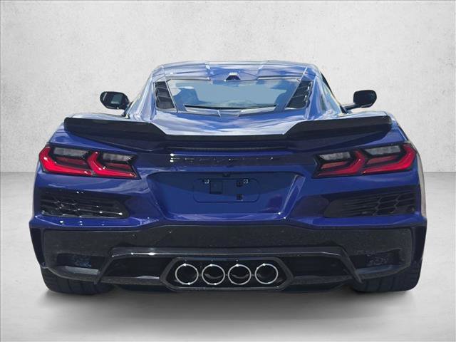 Used 2025 Chevrolet Corvette Z06 RWD image 7