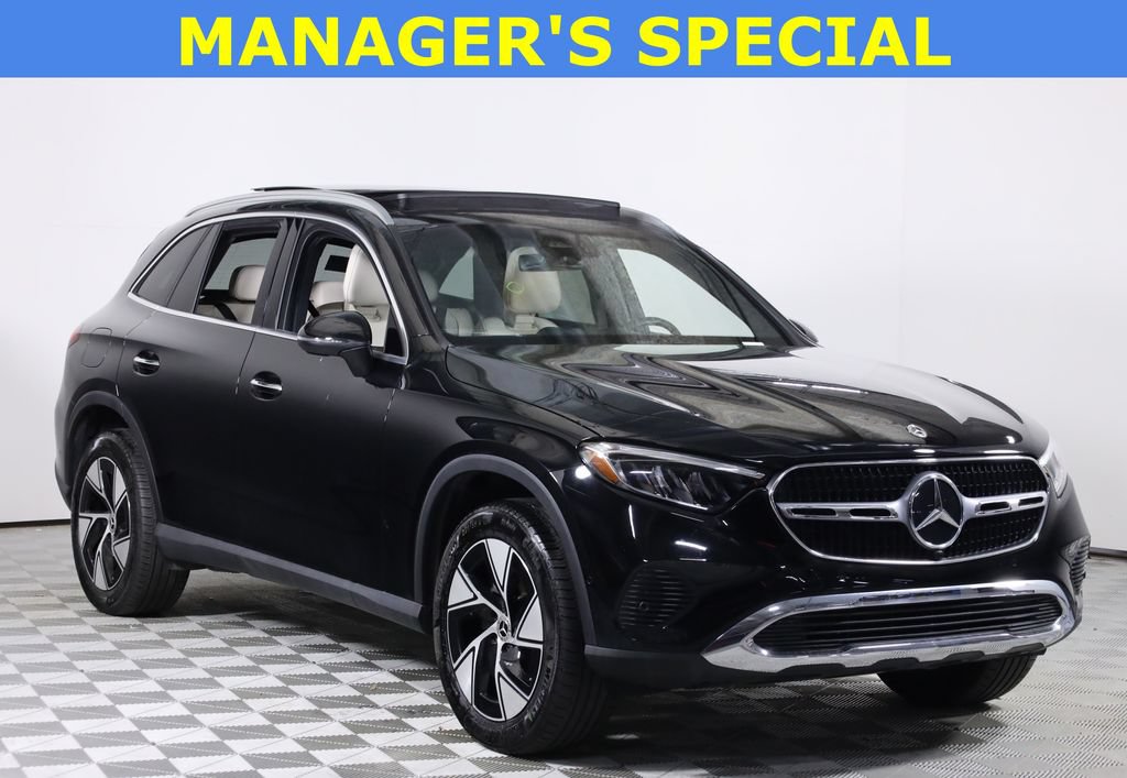 Certified 2024 Mercedes-Benz GLC 300 4MATIC image 1