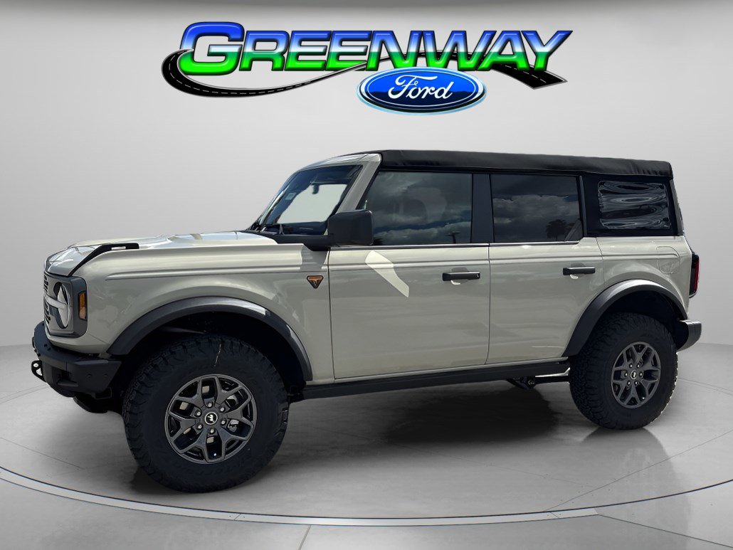 New 2025 Ford Bronco Badlands AWD/4WD video 1
