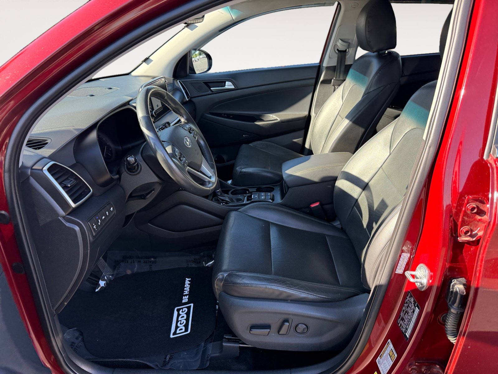 Used 2020 Hyundai Tucson Ultimate w/ Cargo Package FWD image 10