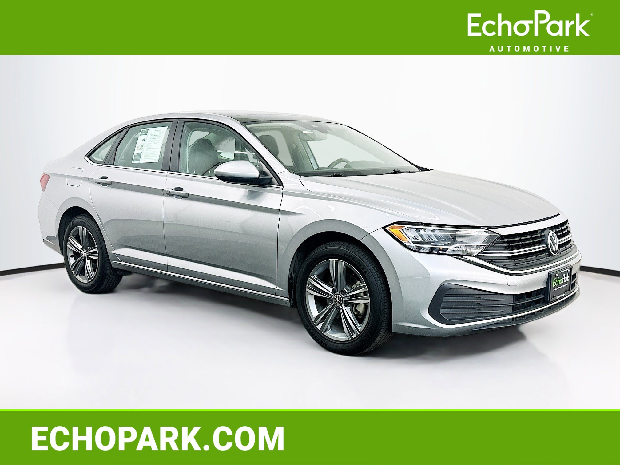 Used 2024 Volkswagen Jetta SE