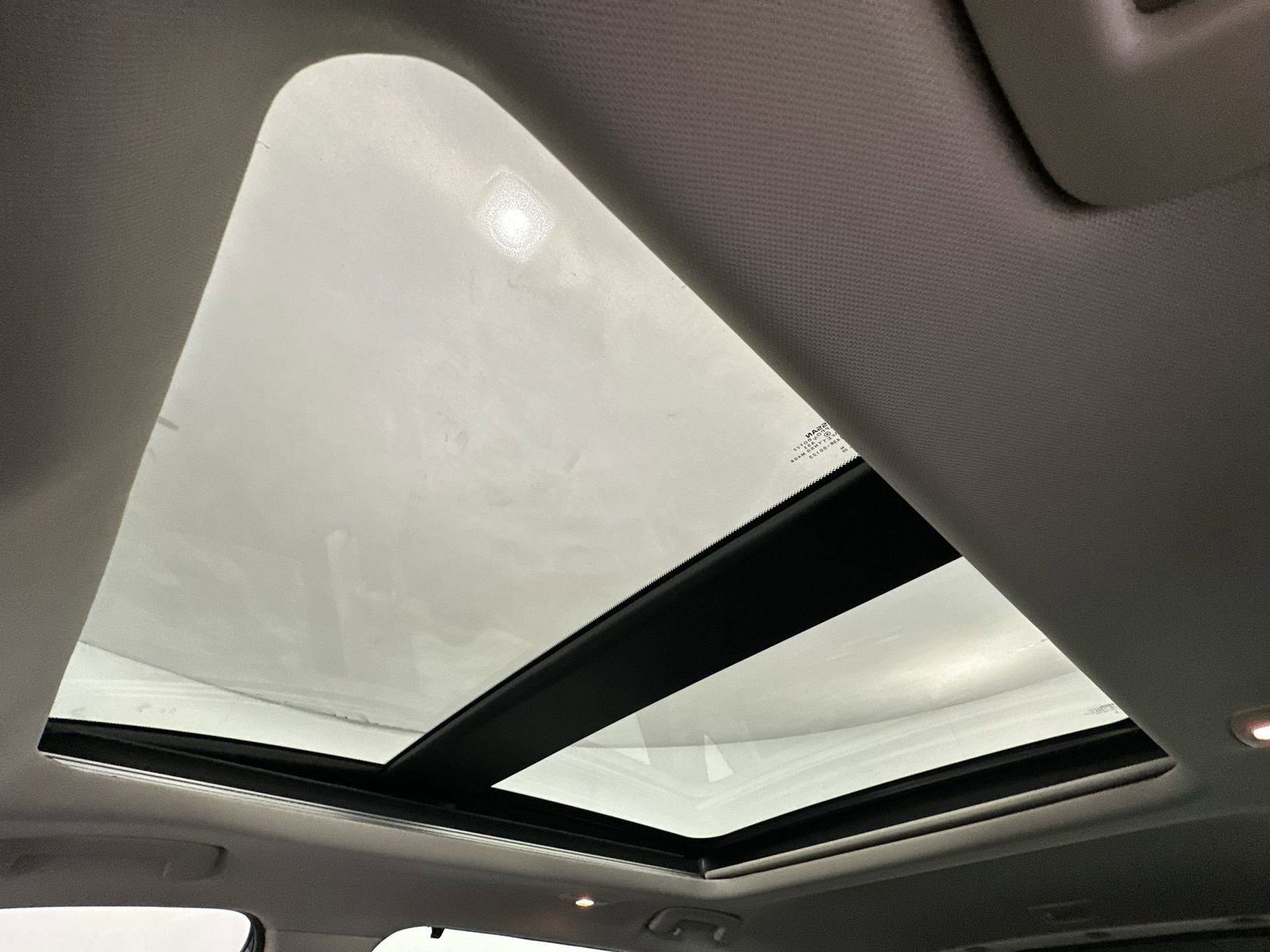 Used 2021 Nissan Rogue SV w/ Premium Package image 22