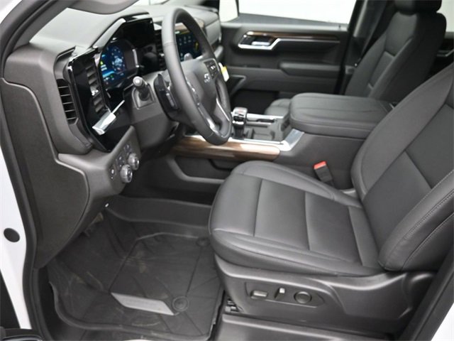 Used 2025 Chevrolet Silverado 1500 RST w/ Redline Edition image 16