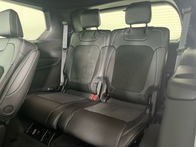 New 2025 Jeep Grand Cherokee L Altitude image 23