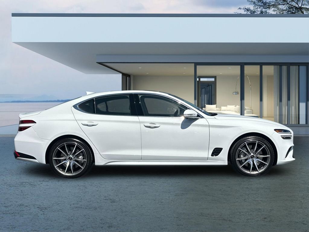 Used 2026 Genesis G70 2.5T Prestige image 3