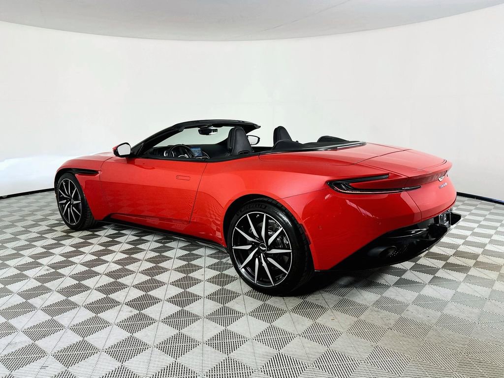 Used 2020 Aston Martin DB11 Volante RWD image 5