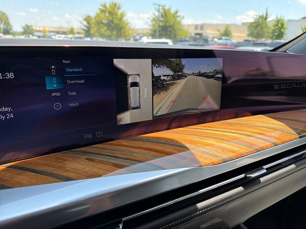 Certified 2025 Cadillac Escalade Sport Platinum AWD/4WD image 28