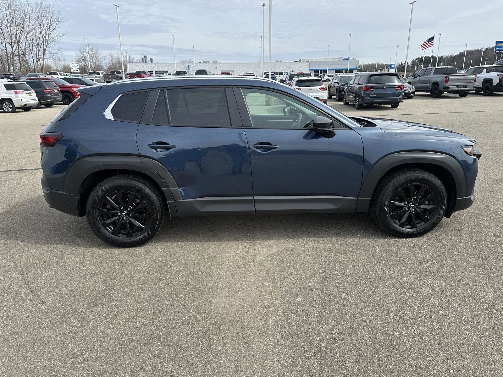 Used 2025 MAZDA CX-50 AWD 2.5 S w/ Premium Package image 11
