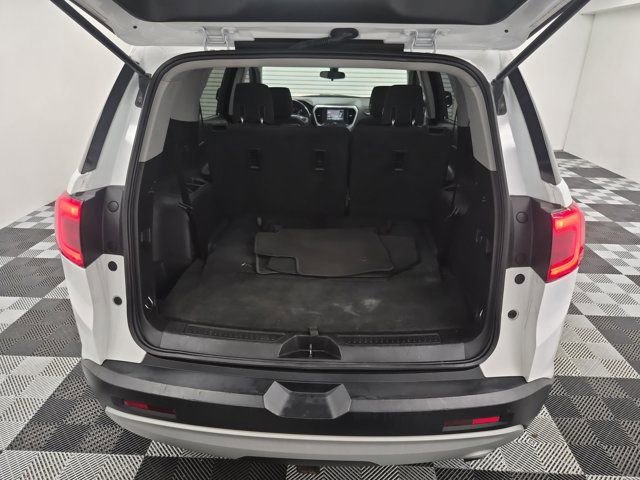 Used 2019 GMC Acadia SLE image 9