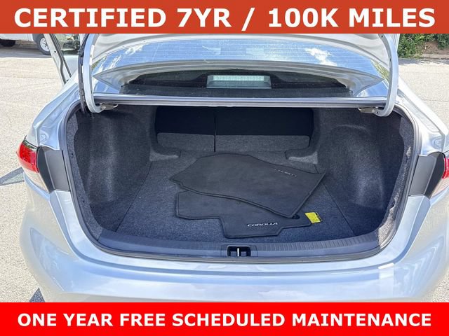 Used 2025 Toyota Corolla LE FWD image 12