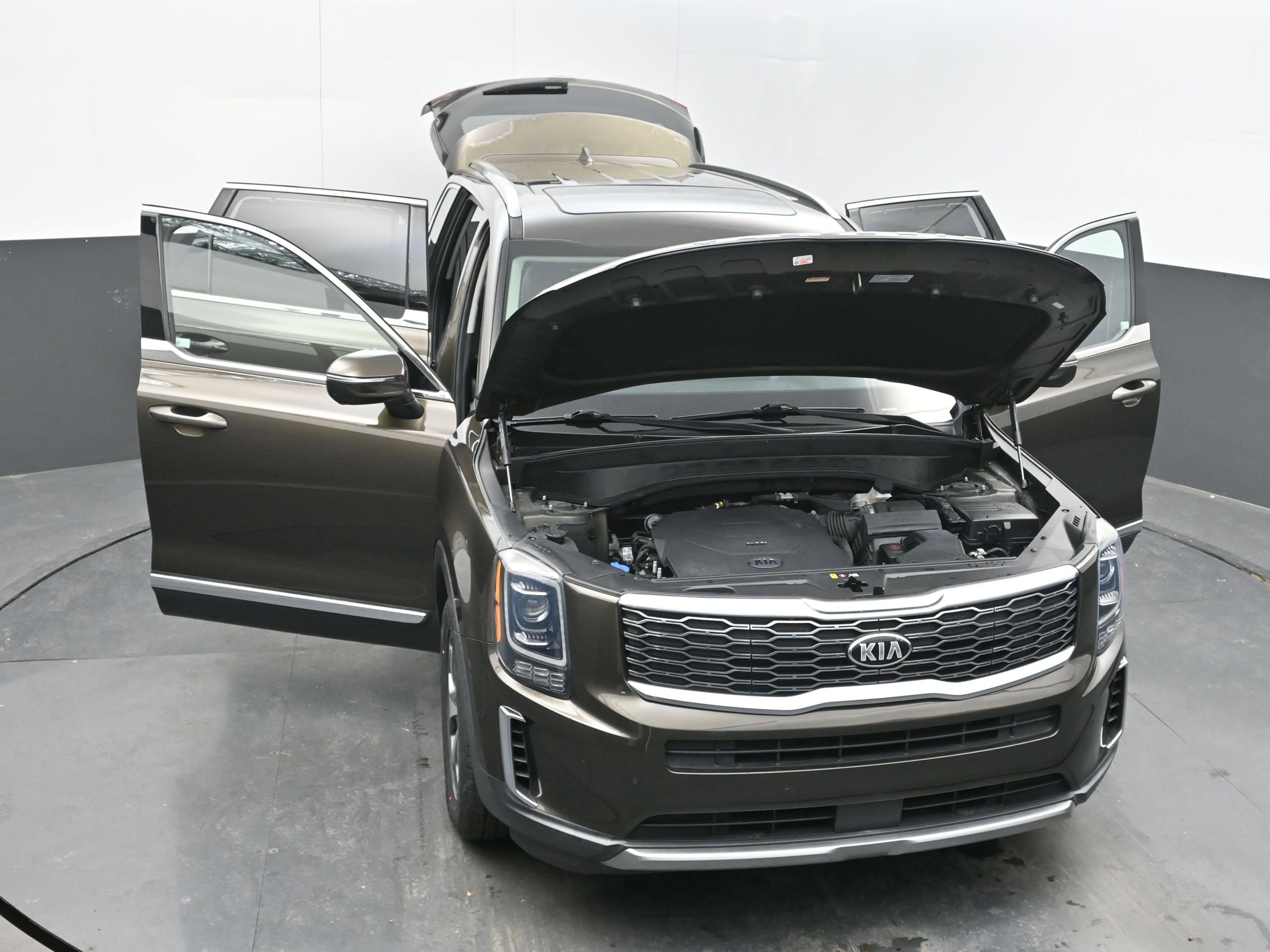 Used 2021 Kia Telluride EX image 38