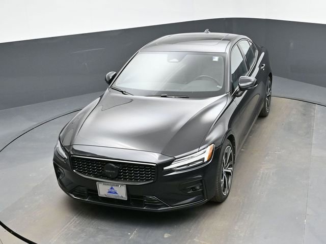Used 2024 Volvo S60 B5 Plus FWD image 43