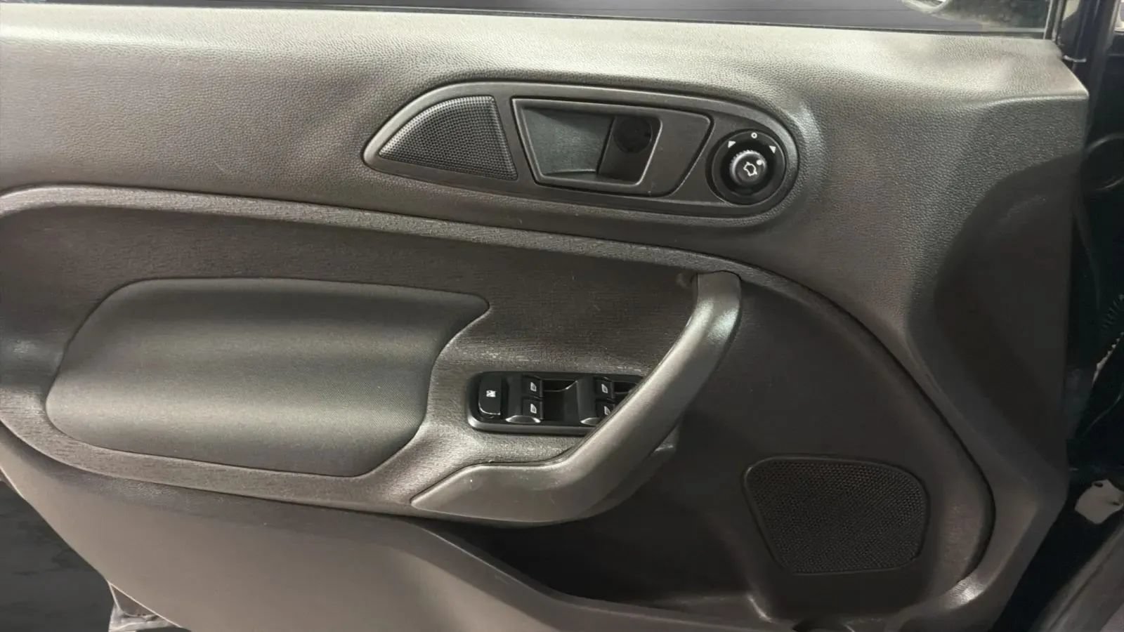 Used 2019 Ford Fiesta SE w/ Equipment Group 201A FWD image 16