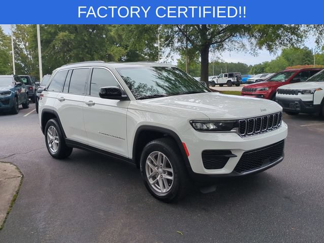 Certified 2025 Jeep Grand Cherokee Laredo X w/ Luxury Tech Group I AWD/4WD image 7