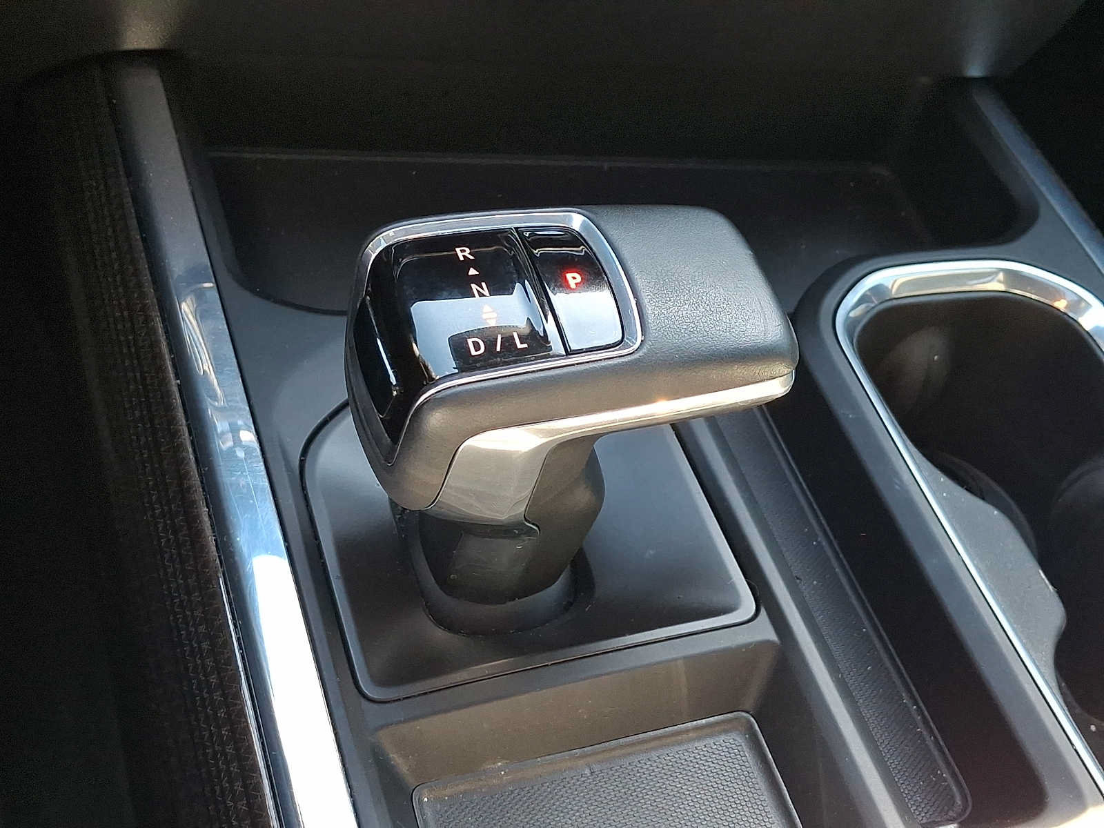 Used 2024 Chevrolet Silverado 1500 LT Trail Boss w/ LT Trail Boss Premium Package AWD/4WD image 15