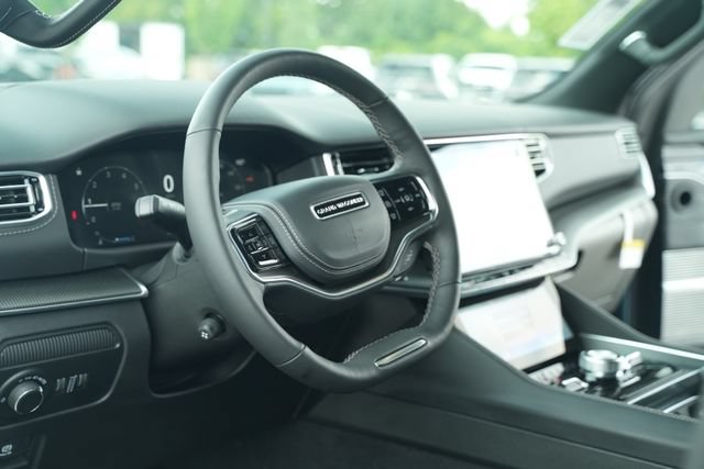 New 2026 Jeep Grand Wagoneer L Summit AWD/4WD image 30