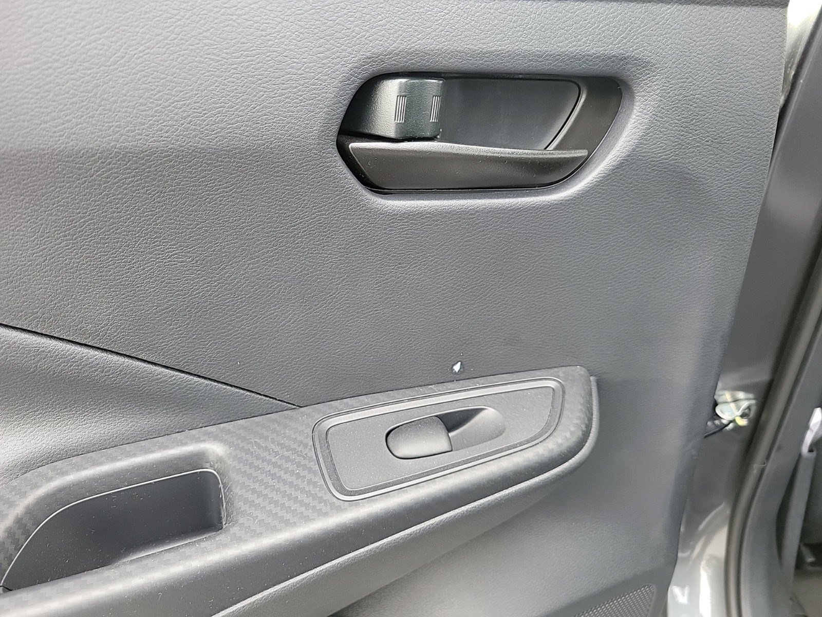 New 2025 Nissan Versa S FWD image 19