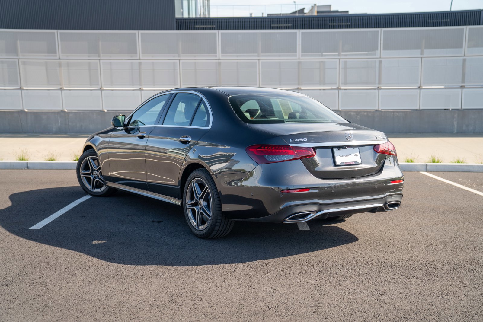 Used 2021 Mercedes-Benz E 450 4MATIC Sedan image 3