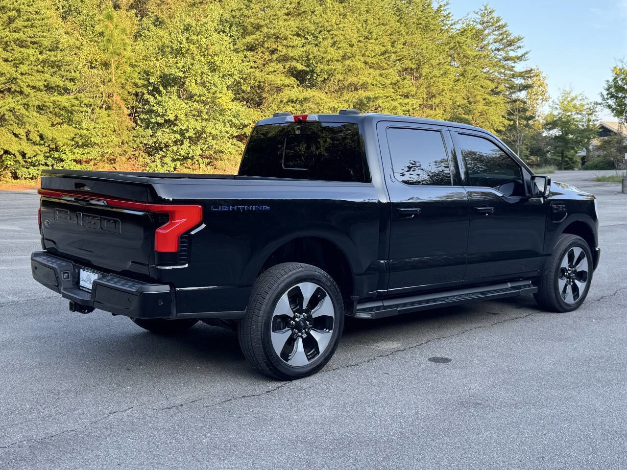 Used 2023 Ford F150 Lightning Platinum image 6