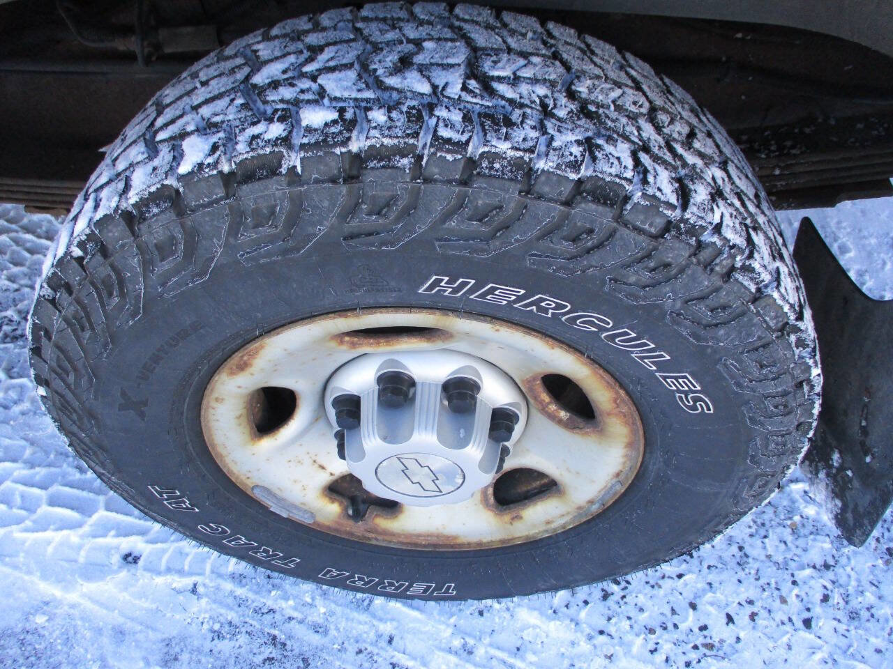 Used 2009 Chevrolet Express 3500 image 30